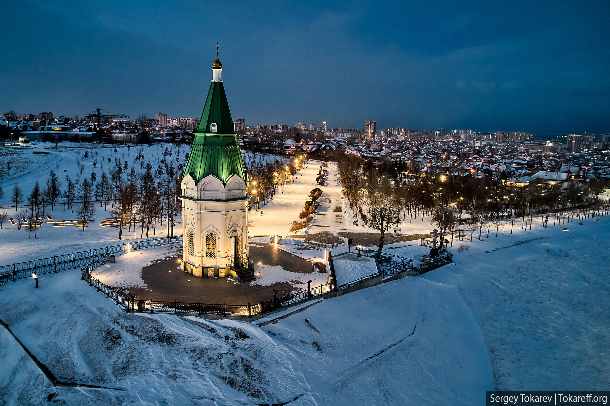 Красноярск - Часовня с десятирублевки, Покровсий парк и центр города с  высоты | Пикабу