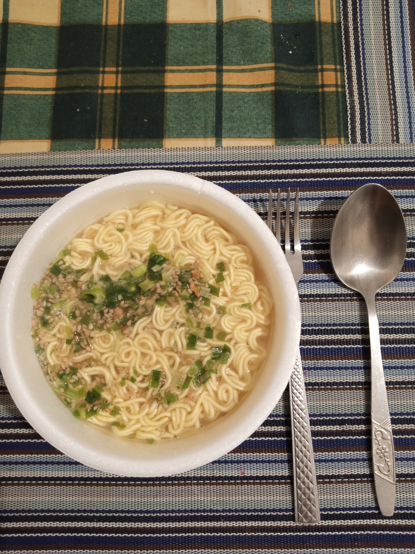 Лапша с ароматным свиным бульоном Hakata Tonkotu Ramen Sunaoshi, Япония |  Пикабу