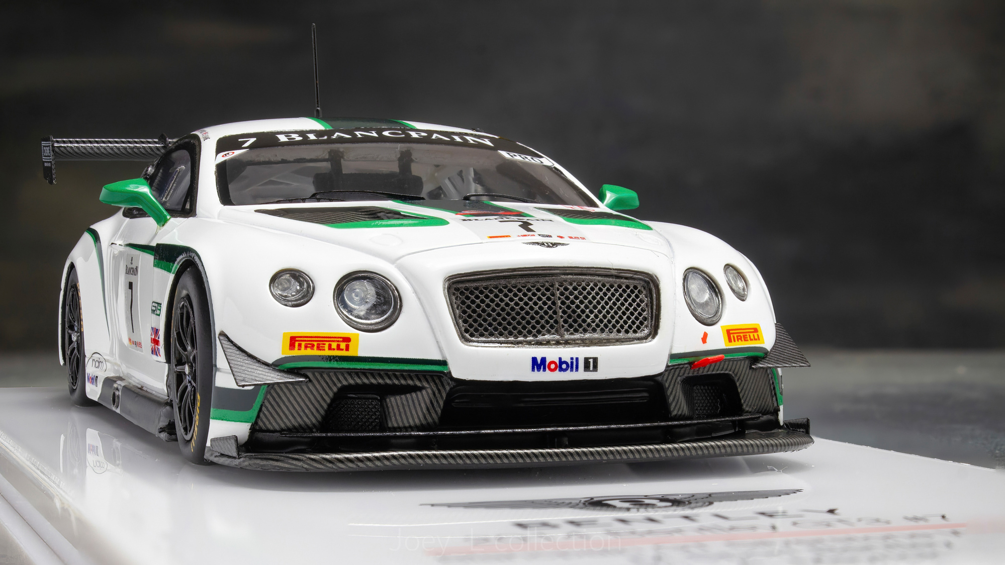 Модель в 1/43. Bentley Continental GT3 | Пикабу