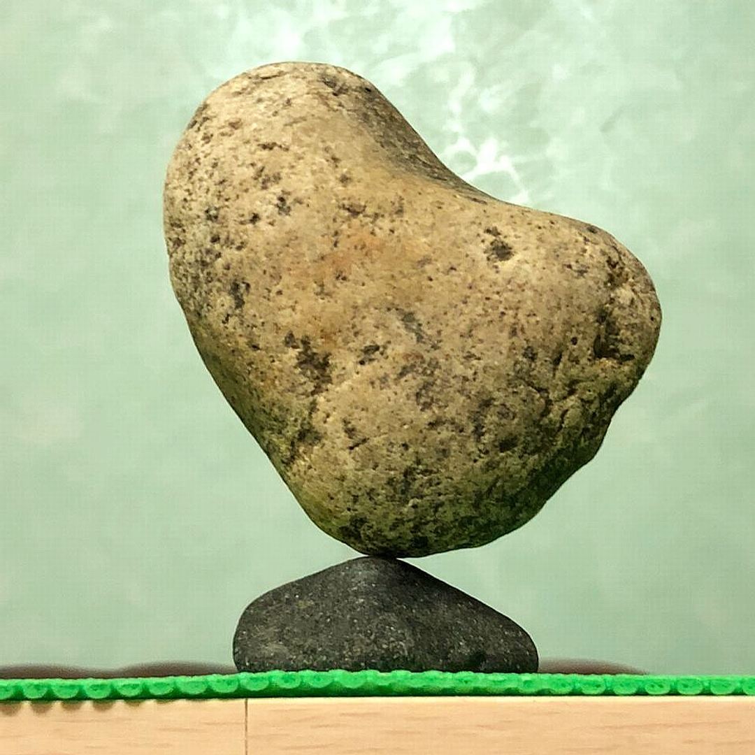 Чистая балансировка - каждый камень находится в собственной точке ...