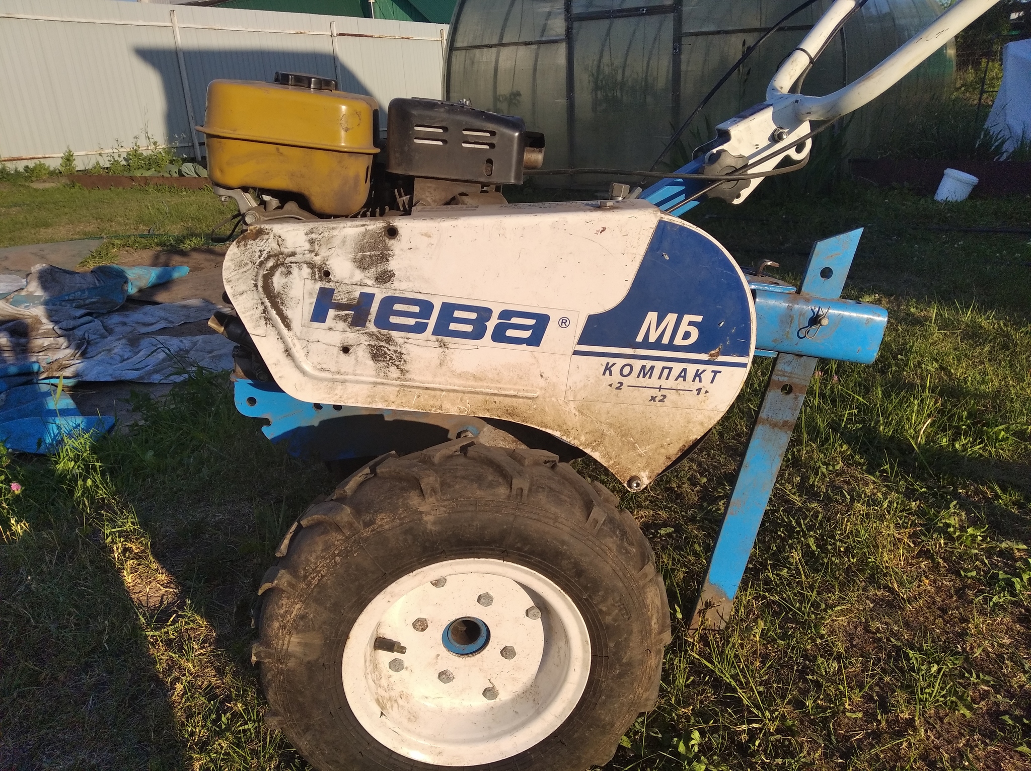 Мотоблок Нева Компакт. Переключение передач | Пикабу