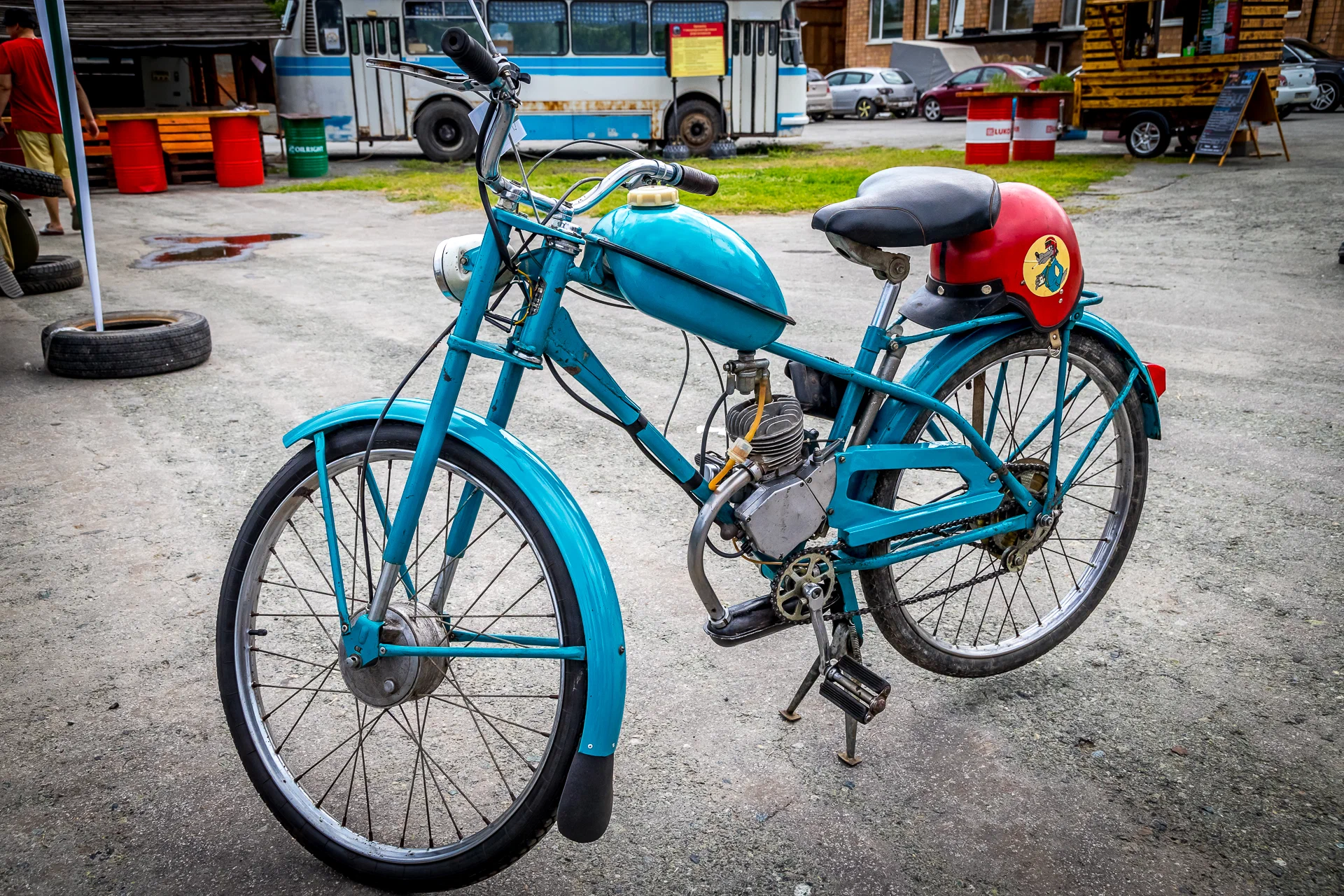 Велосипед чоппер с мотором – купить в Ейске, цена 10 руб., продано 2 июня – Мототехника