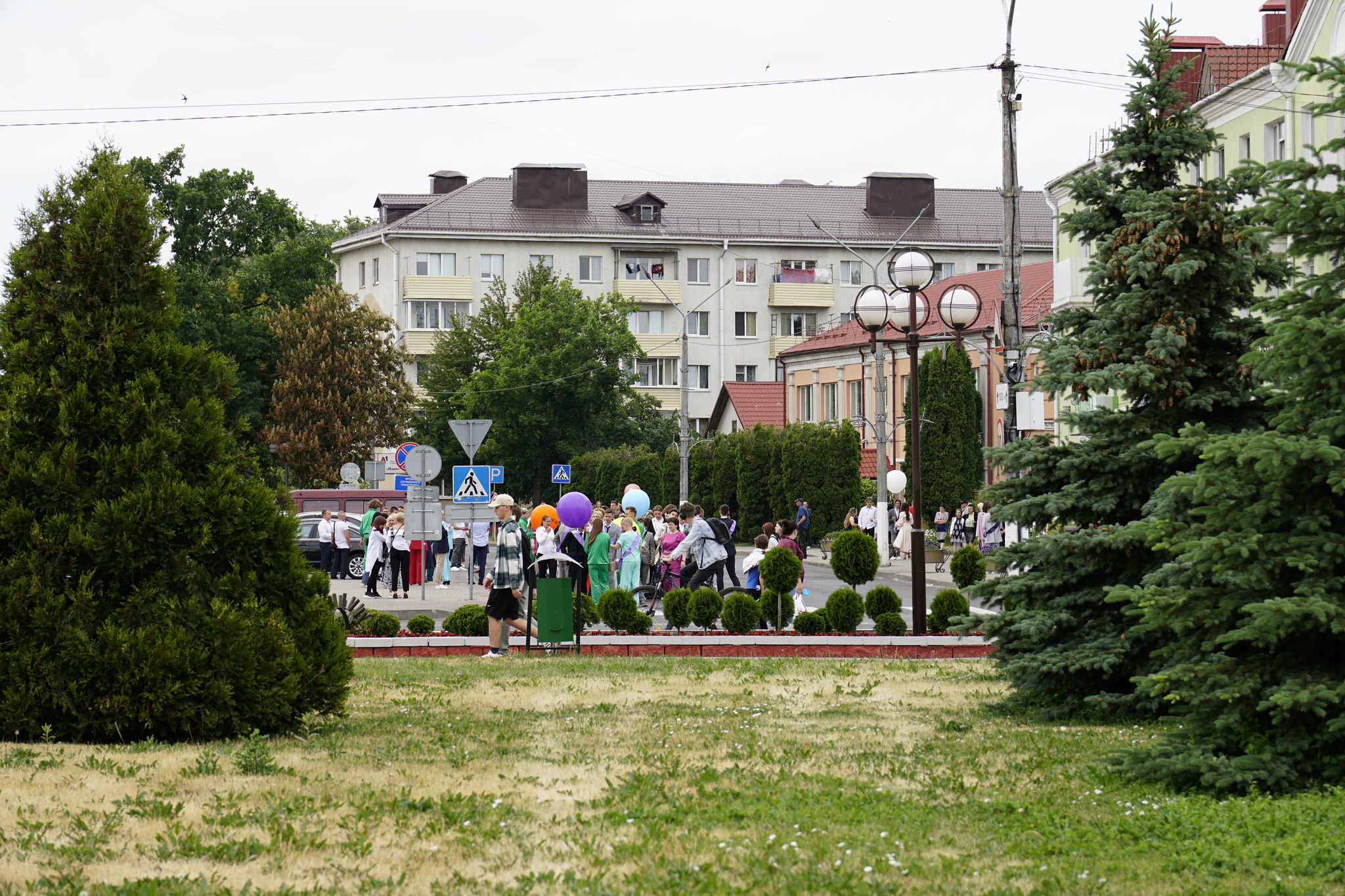 Слуцк | 30 минут до праздника чествования выпускников 2023 | Пикабу