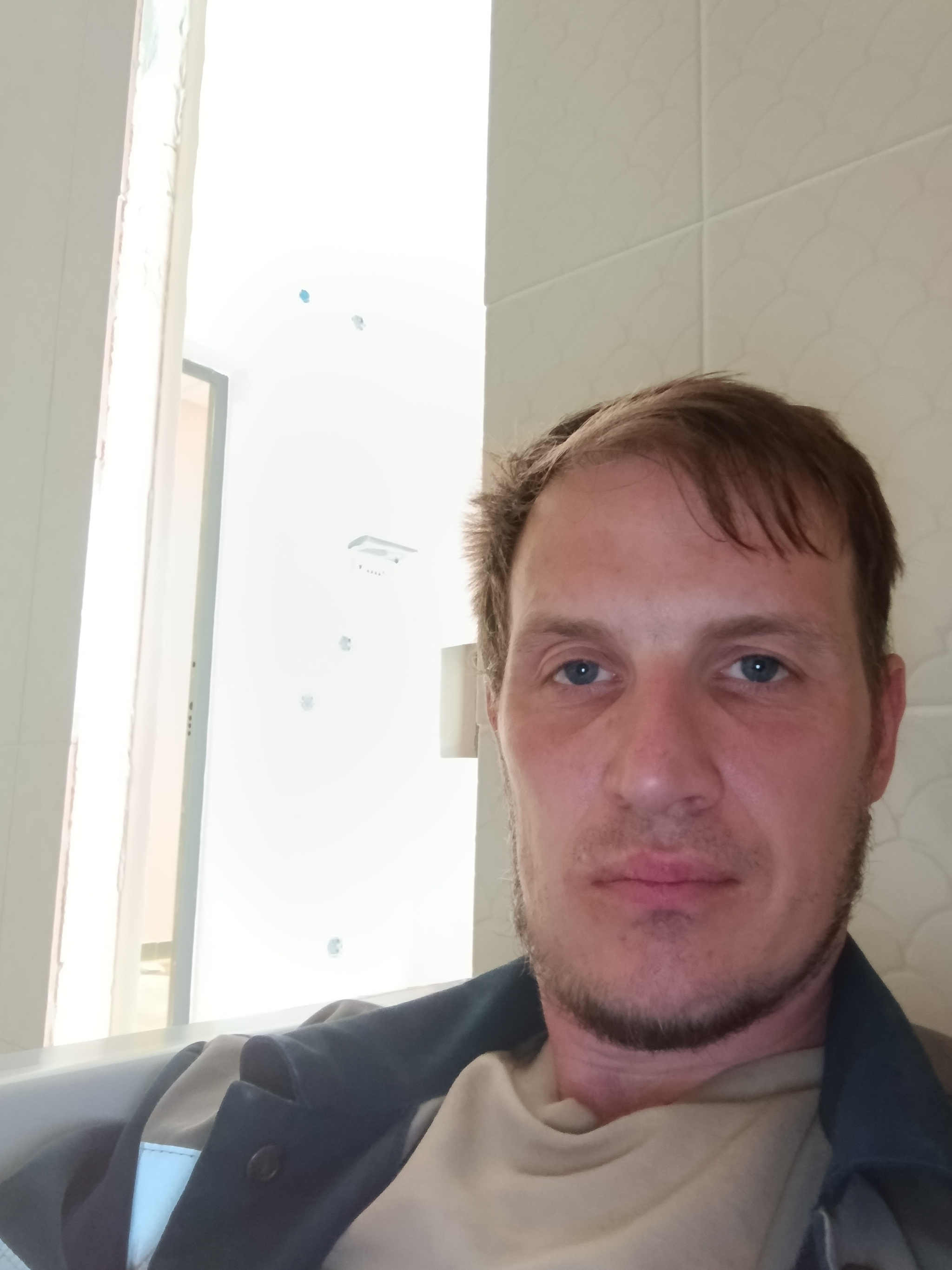 В конце рабочей смены на стройке. Сантехник - монтажник | Пикабу