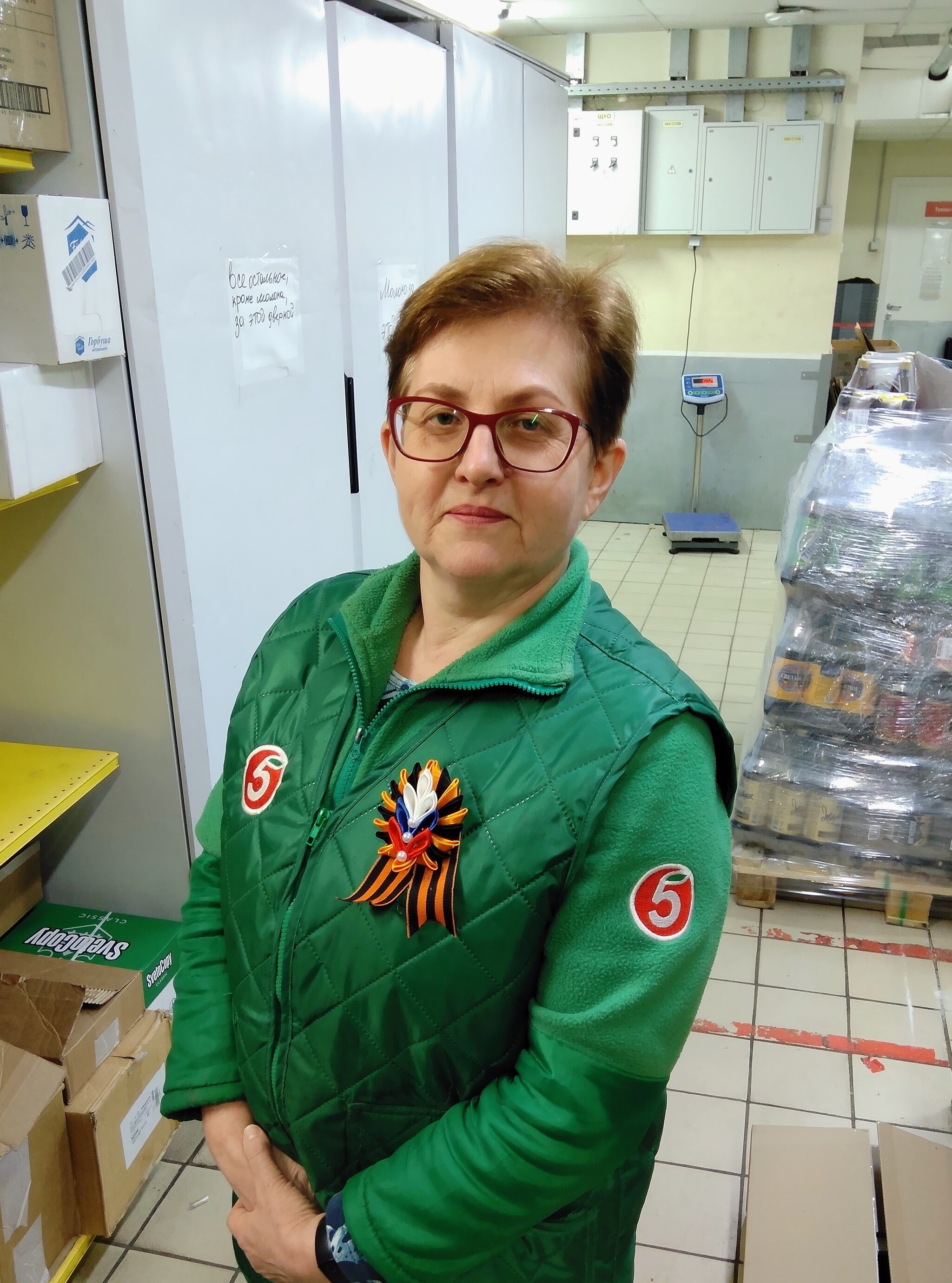 Я на работе. Успела в волну?) | Пикабу