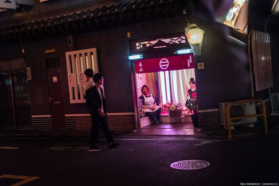 Район красных фонарей в Японии | Пикабу