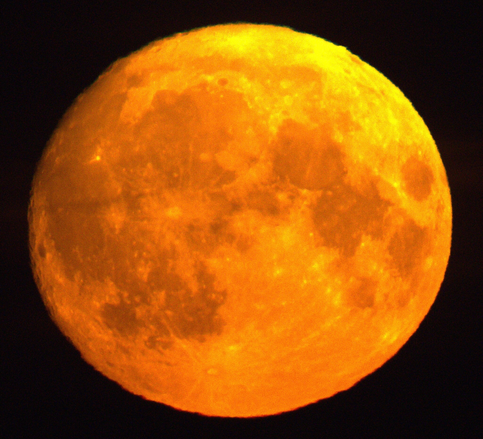 Восход Луны над Купчино 31 июля | Пикабу