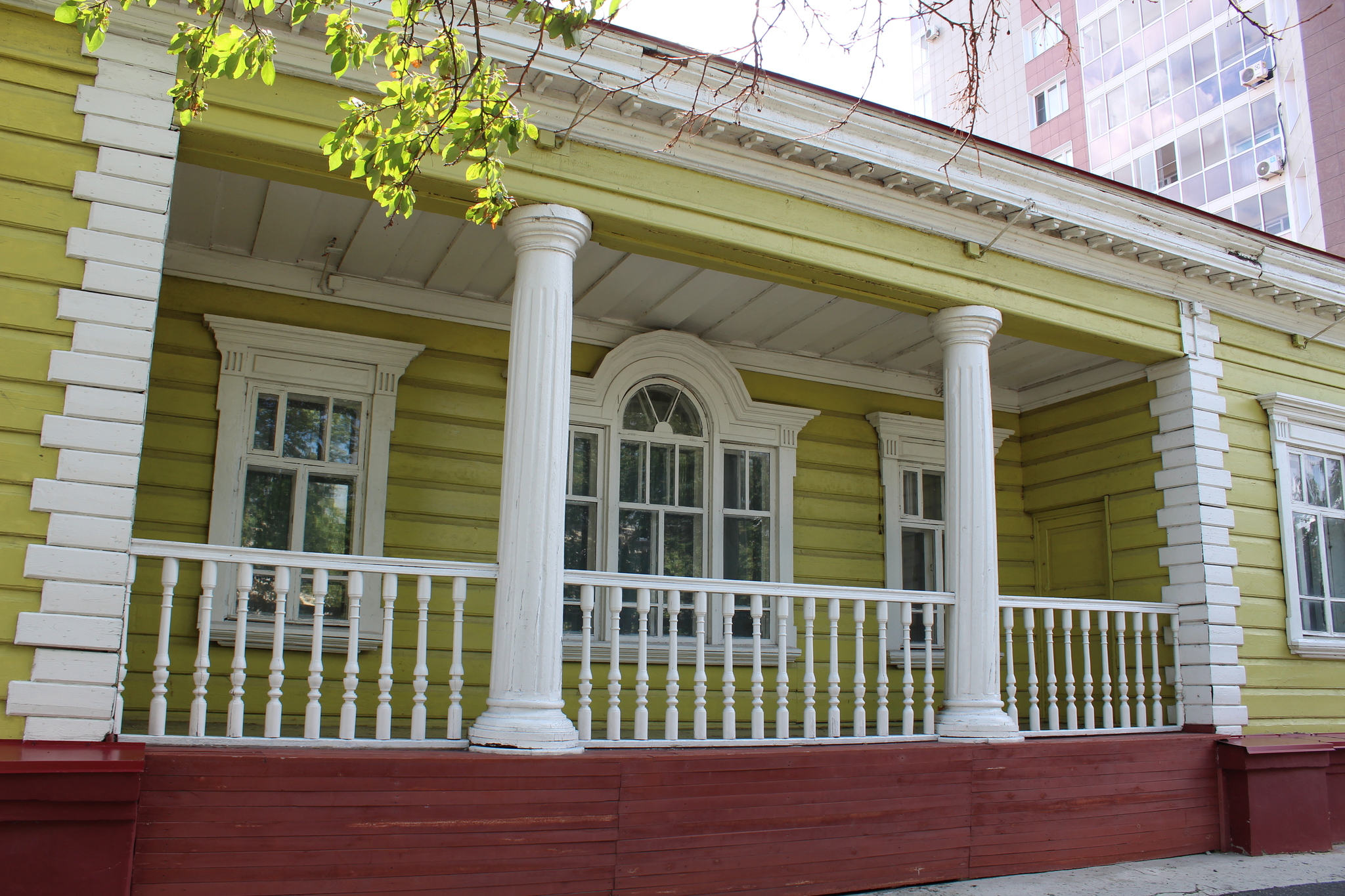 Курганинске металлические дома терраса