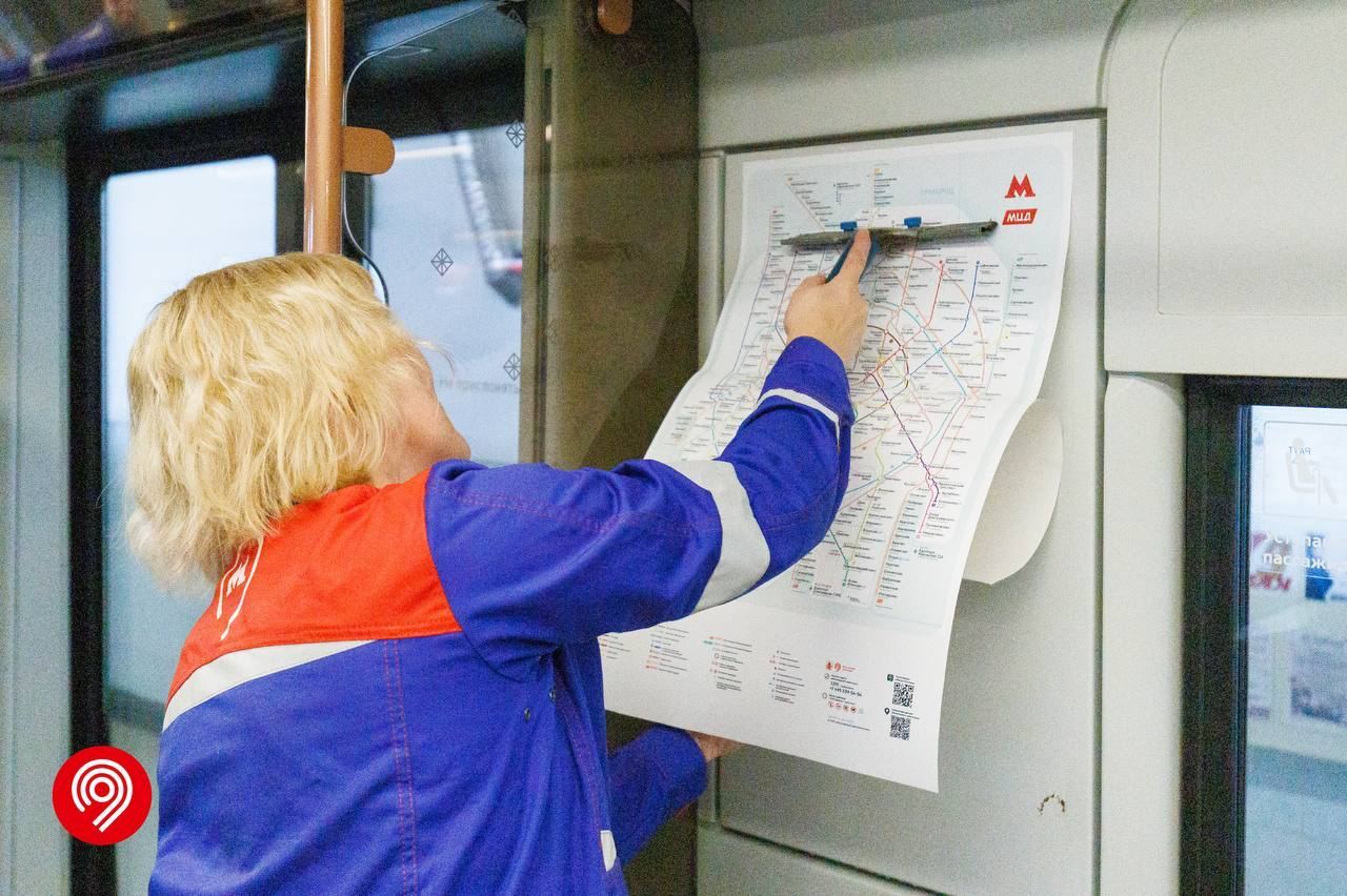 В транспорте начали размещать схему метро в новом дизайне с обозначением D3  и D4 | Пикабу