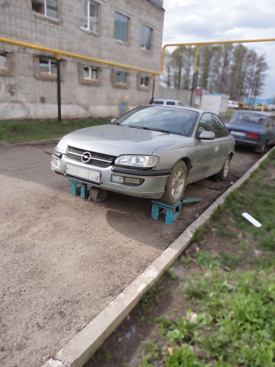 Мини эстакада для авто. Своими руками.