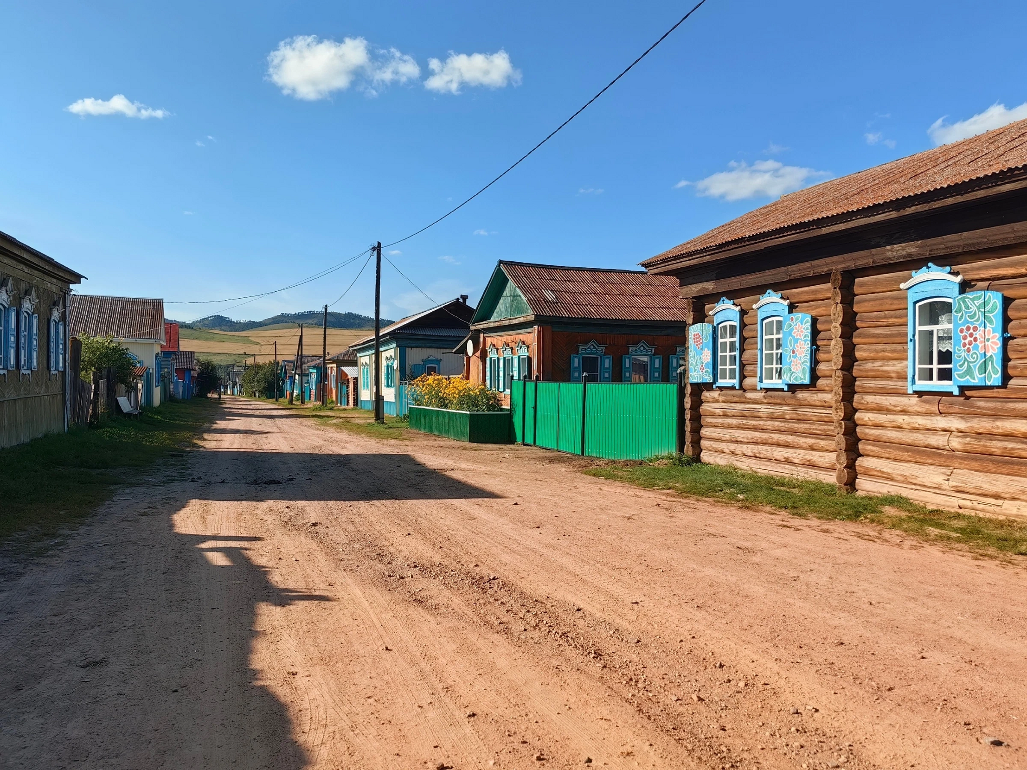 Заехали в село староверов Десятниково в Бурятии | Пикабу