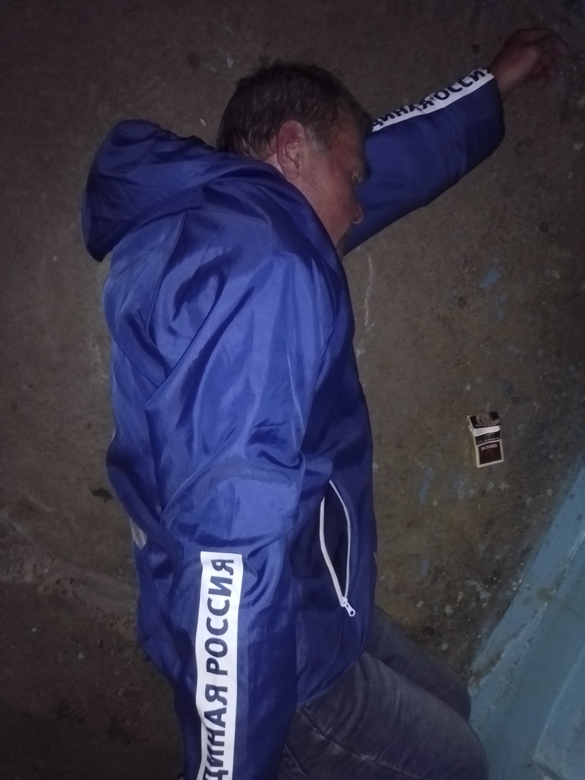 Кто ссыт в подъездах? | Пикабу