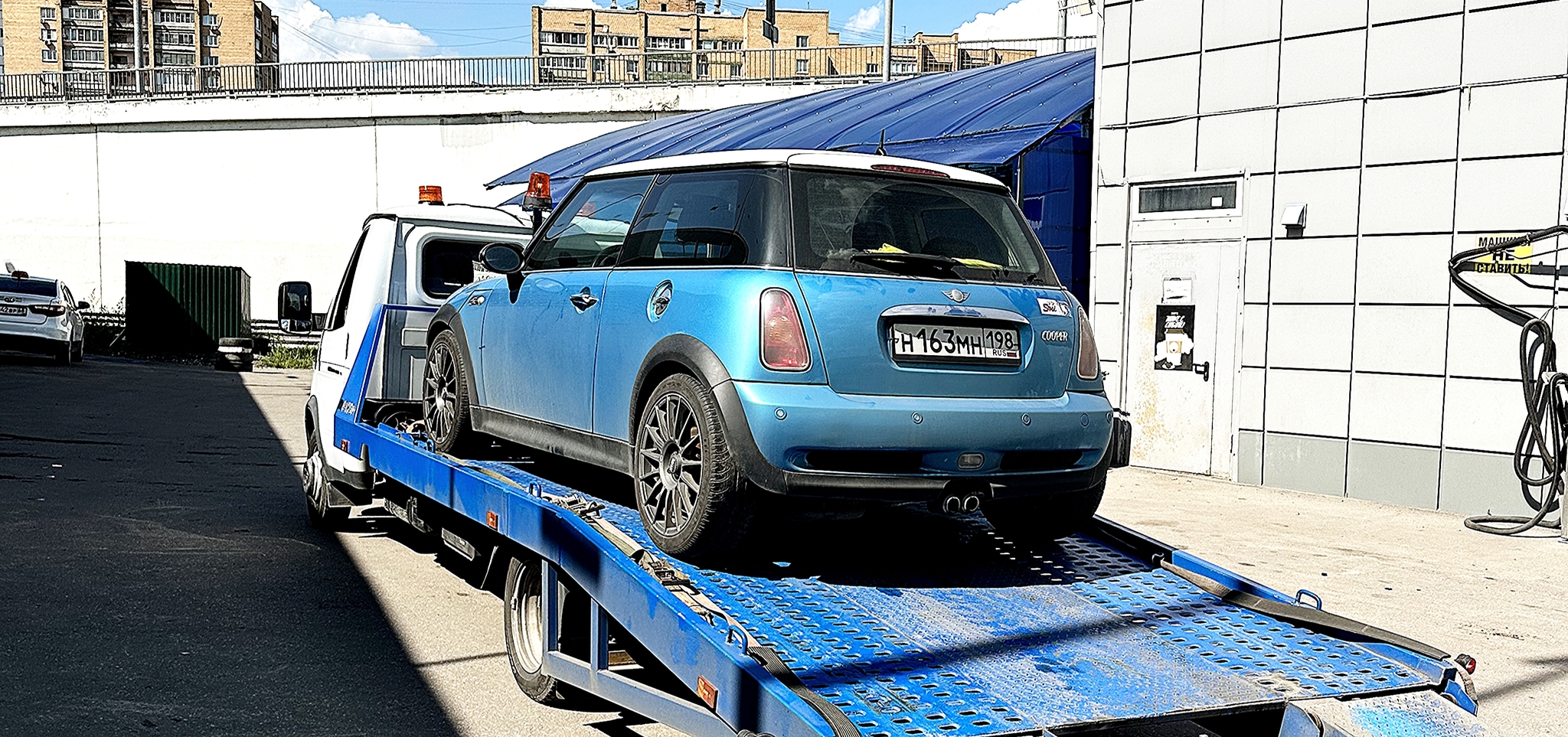 Пересел с MINI COOPER S на Ладу Гранту. Подбор для себя | Пикабу