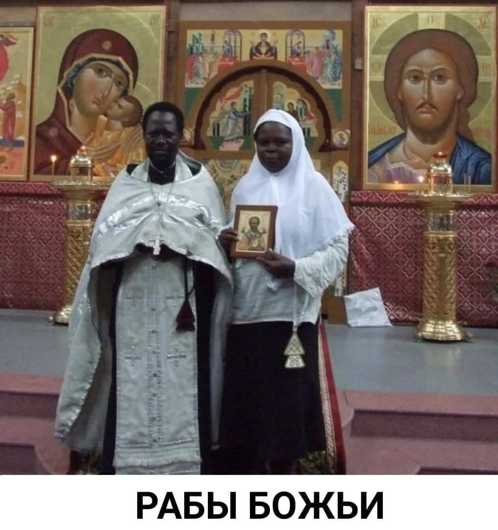 В церкви потемнело... | Пикабу