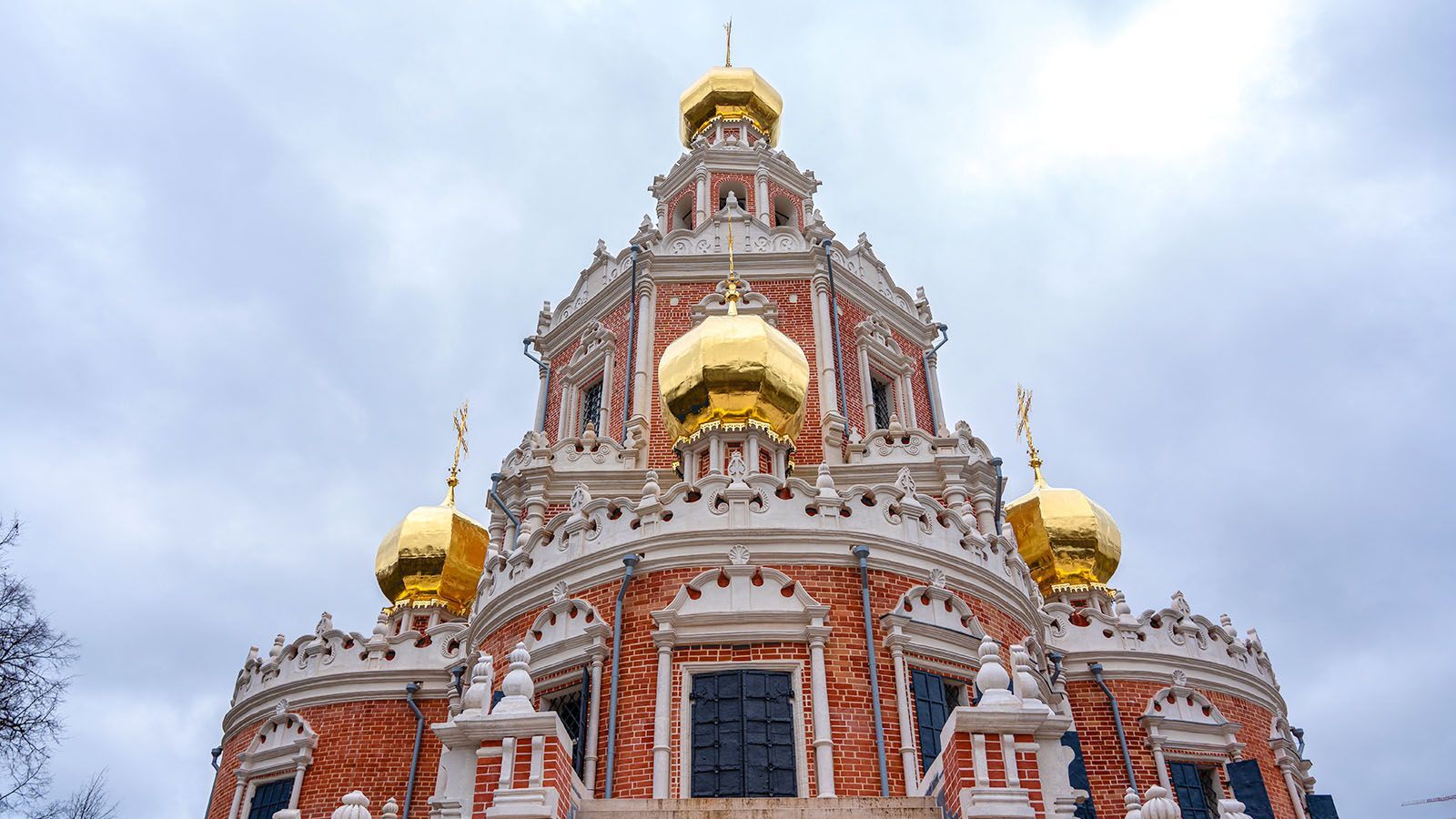 Уникальный храм конца XVII века после реставрации | Пикабу