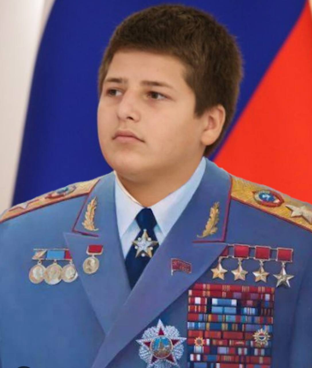 Шел Адам куда то вдаль 3 | Пикабу