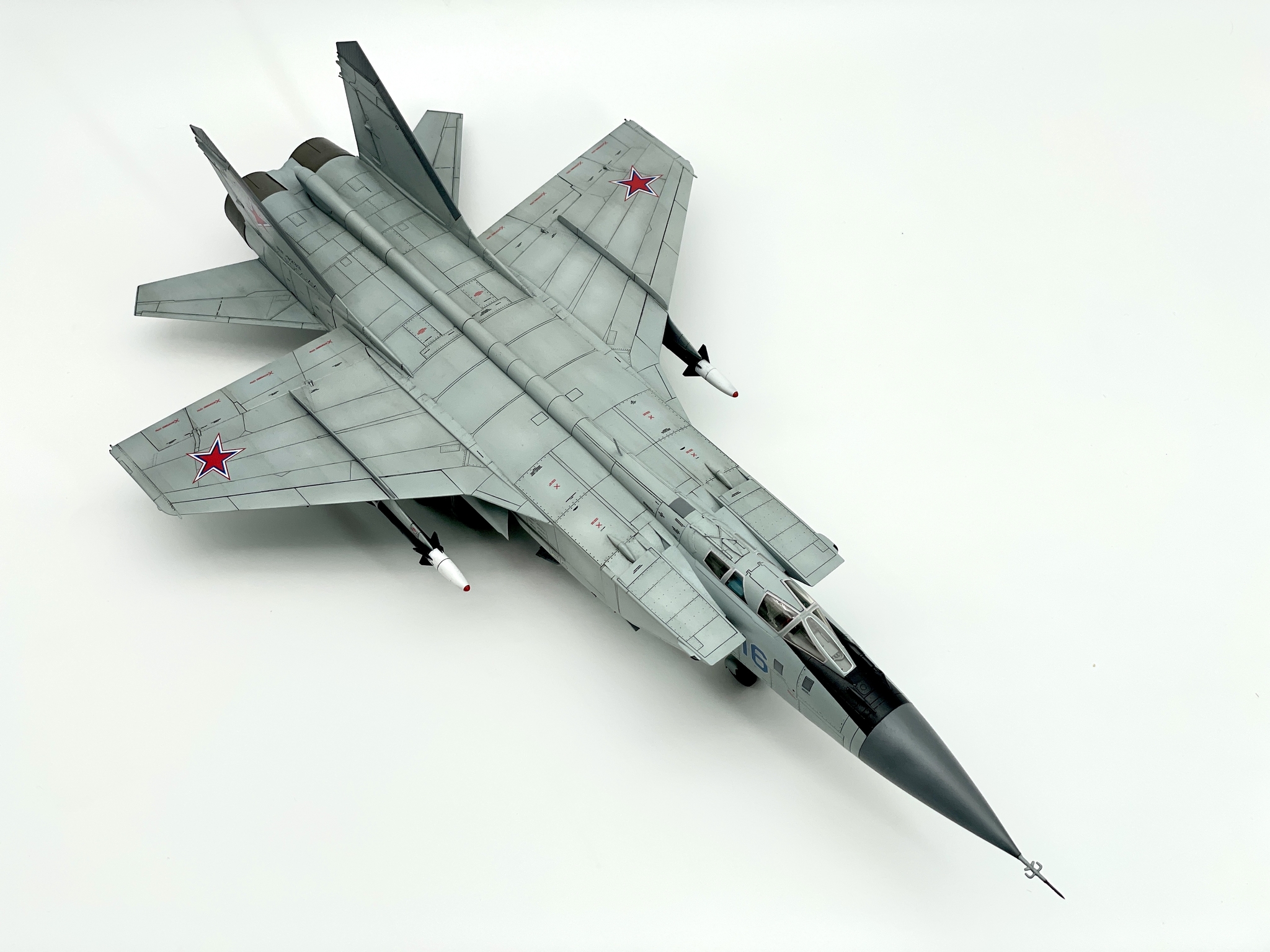 МиГ-31 B/BS Foxhound AMK 1/48 | Пикабу, حجم الصورة 2048x1536