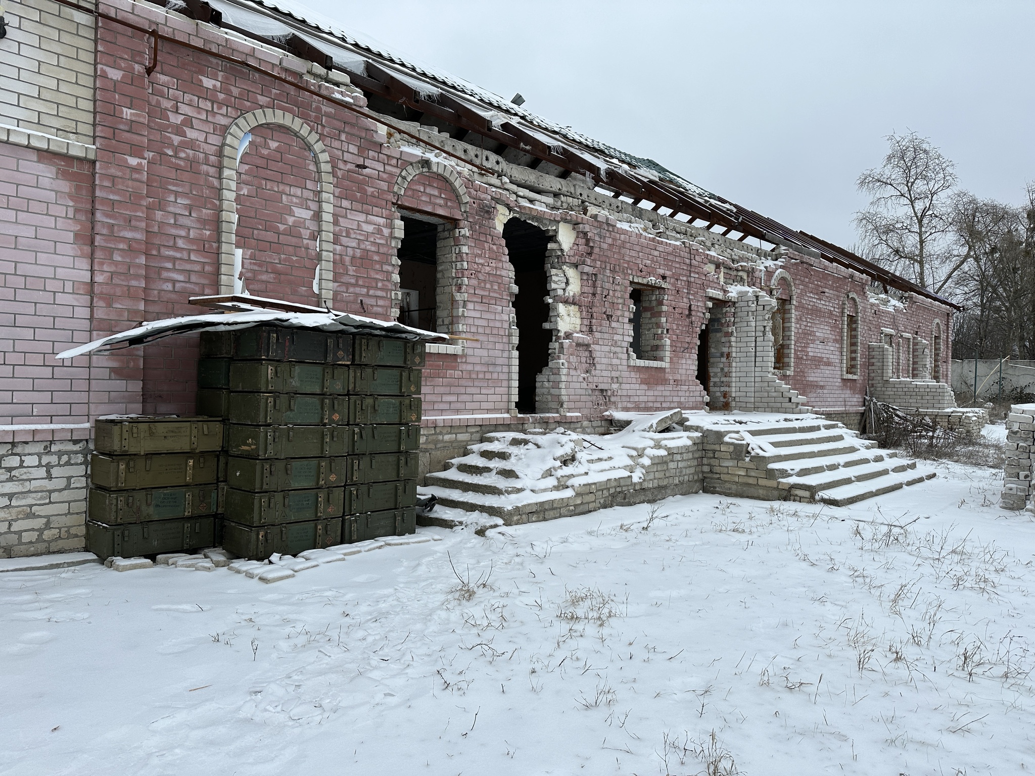 Командировка в Лисичанск. Часть 3. Батюшка | Пикабу