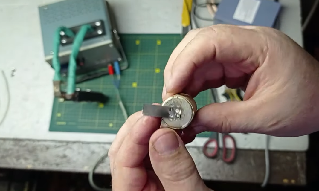 Самодельная трансформаторная или аккумуляторная импульсная точечная ...