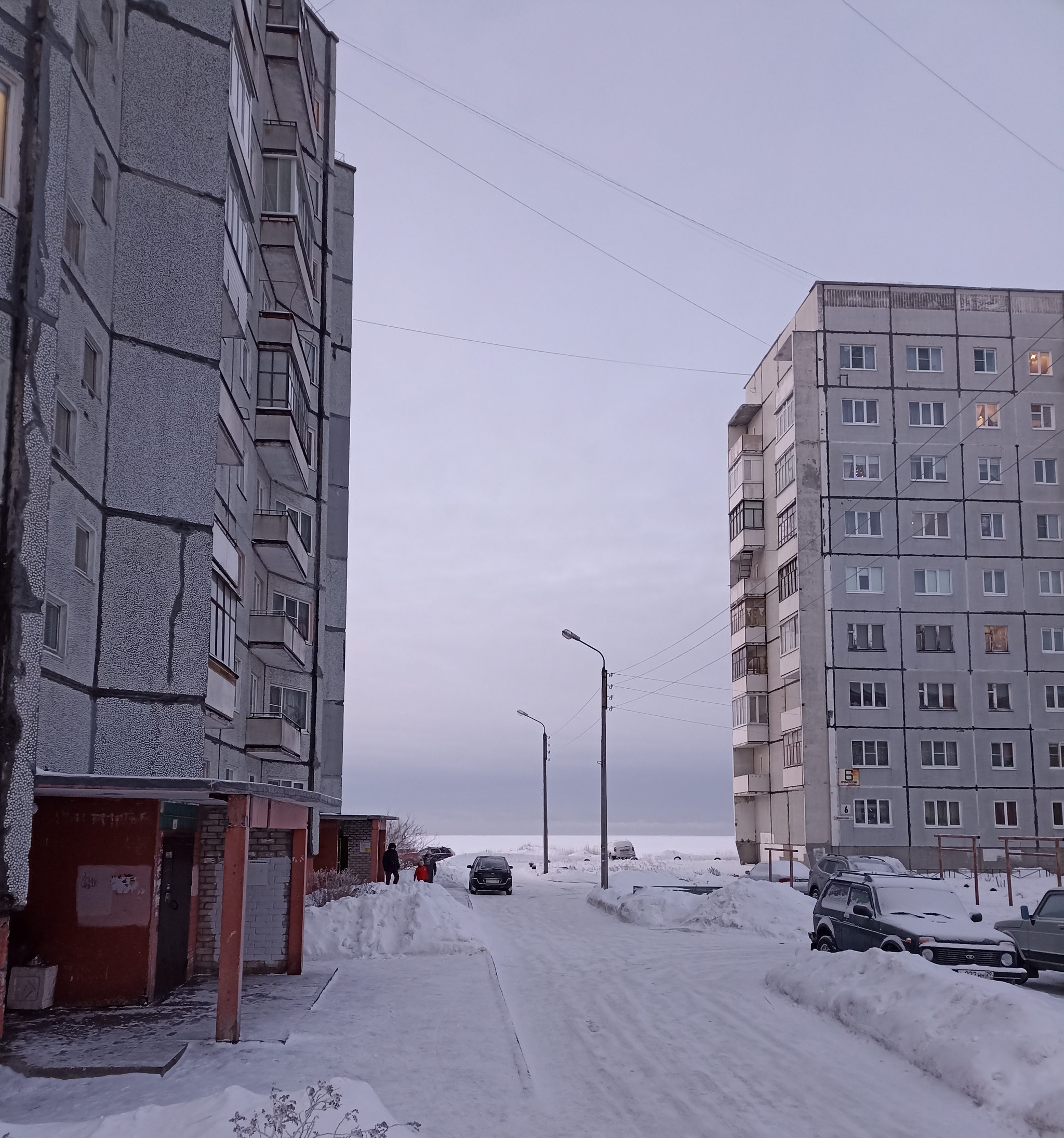 Северодвинск: новогодний дзен и панельки у моря | Пикабу