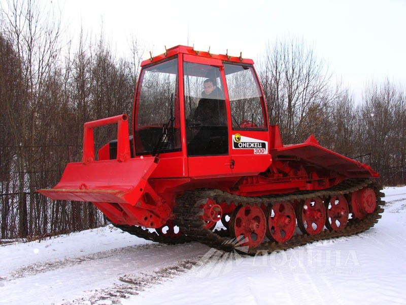 Это трактор Онежец-300 | Пикабу