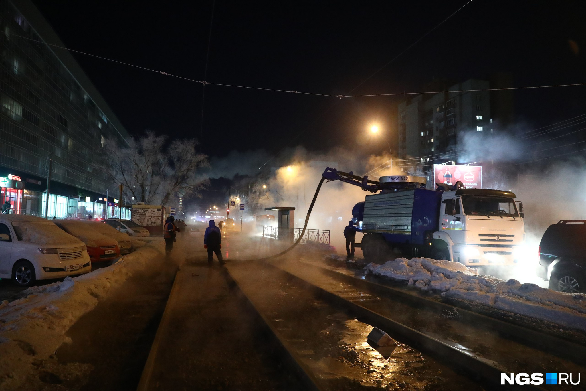 В Новосибирске ПРОРВАЛО... терпение губернатора. В городе введен режим ЧС |  Пикабу