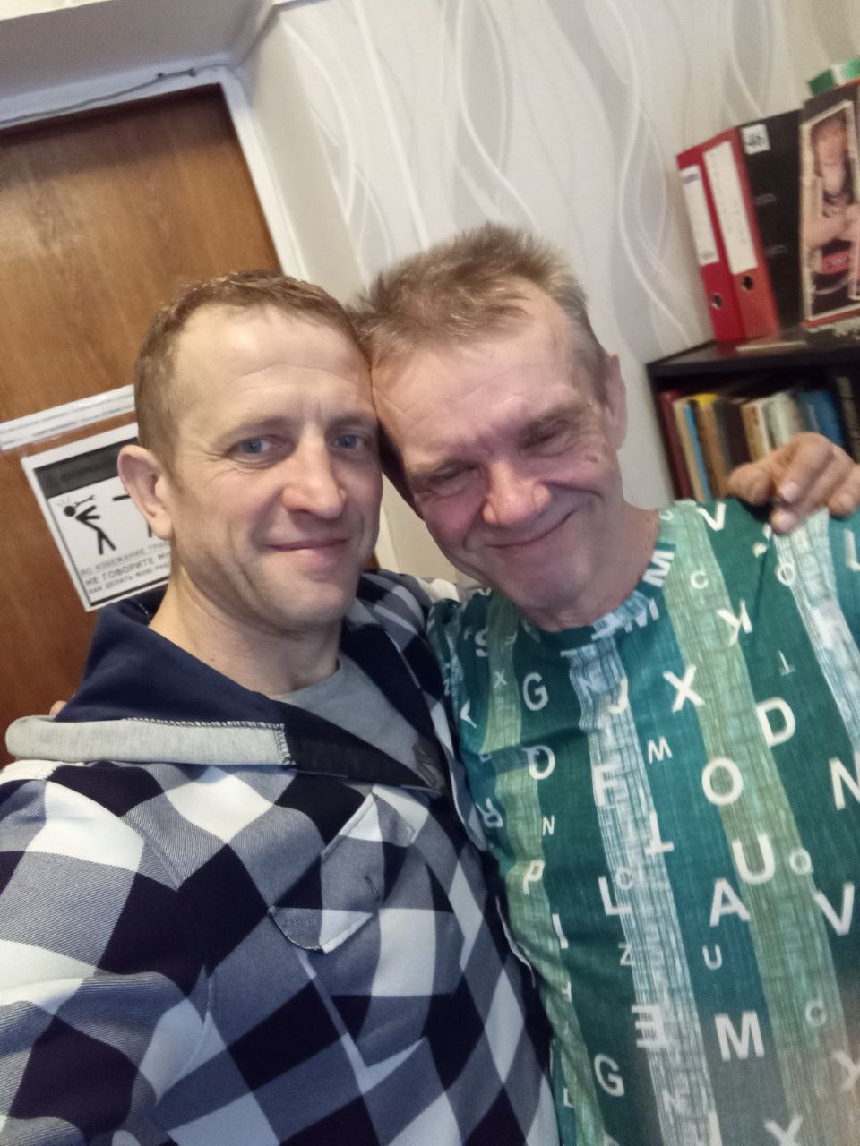 Луганский рок жив! | Пикабу