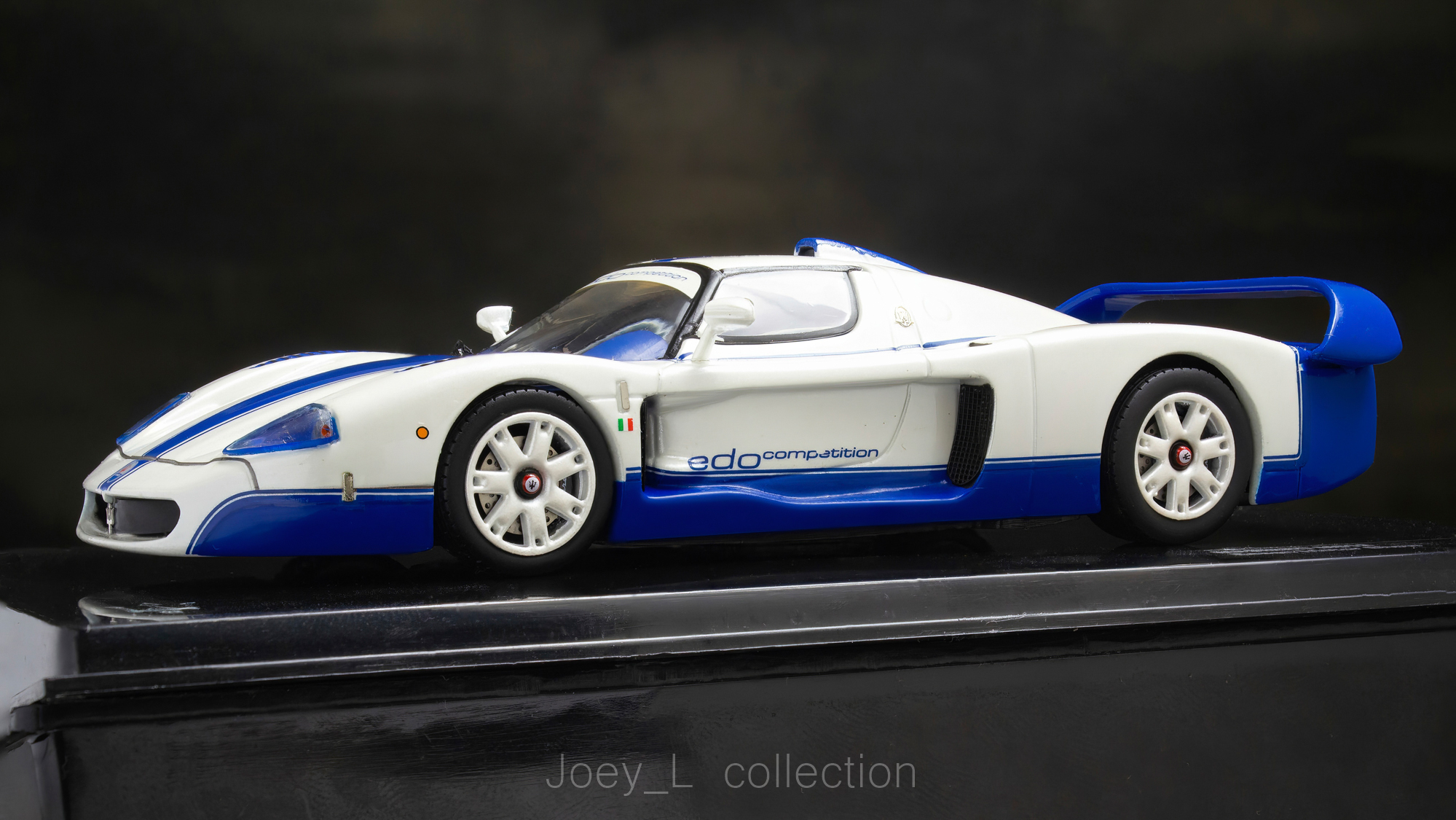 Модель в 1/43. Maserati MC12 (Essen Motor Show) | Пикабу