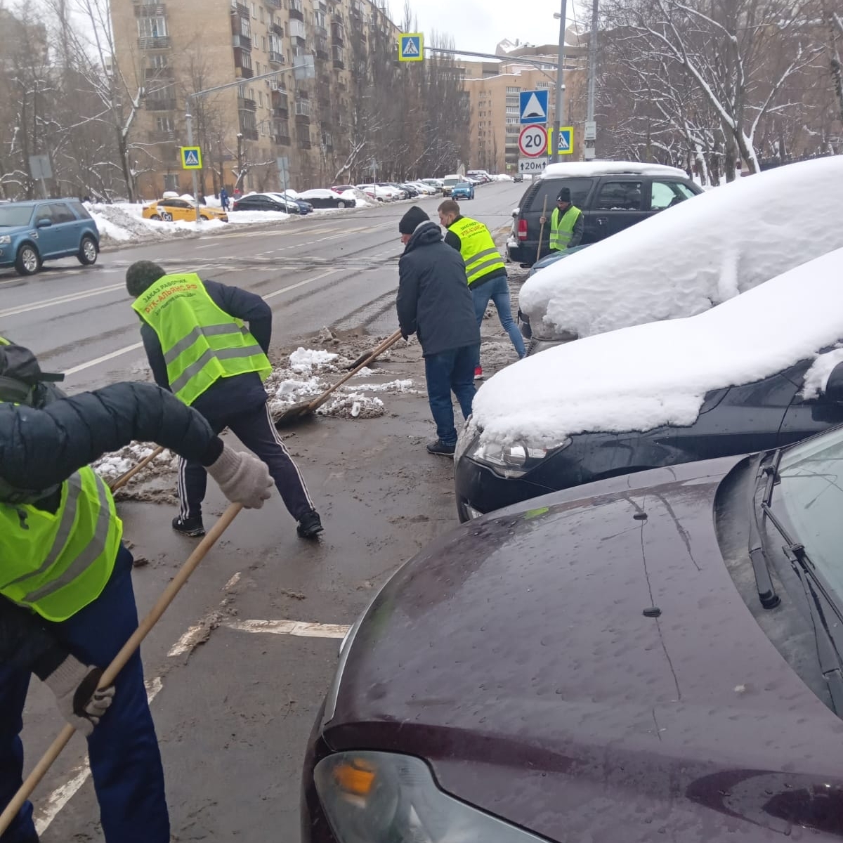 Это деньги сразу»: владелец крупнейшего аутстаффа Москвы о том, как  продавать 1300 рабочих за 4,5 млн в день. Часть вторая | Пикабу