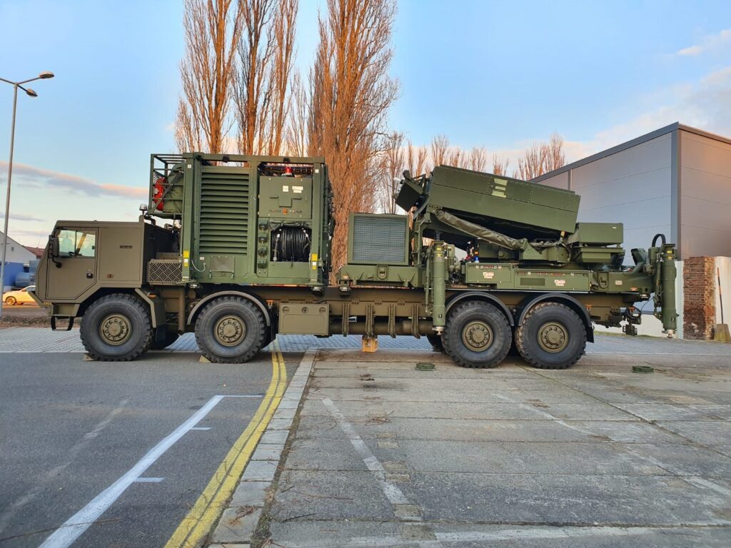 Государственная оборонная фирма Израиля подписывает договор на обслуживание  чешских радаров | Пикабу