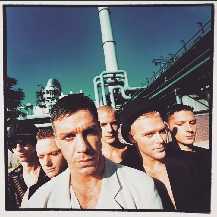 Девяностые. День за днём. 24 марта 1994 года | Пикабу