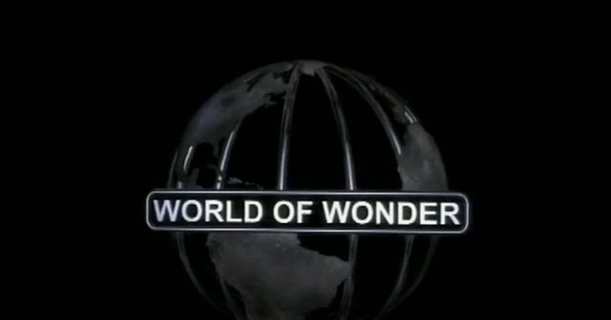 World of wonder на русском. Wonders of the World. World of Wonder журнал. Яурка World of Wonders. World of Wonder Magazine.